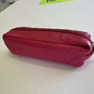 Longchamps Oblong Pink Pebble Leather cosmetics bag